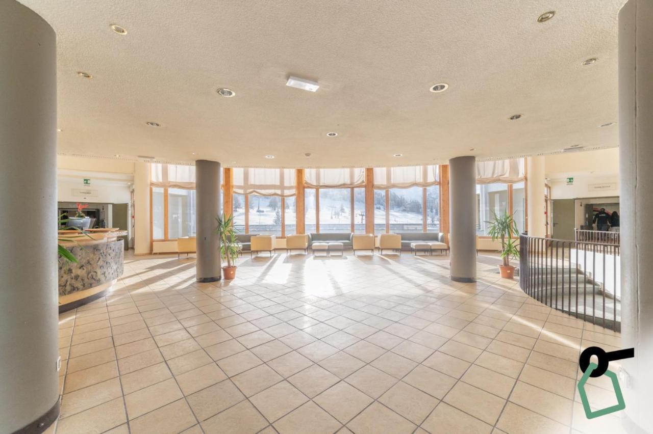Hotiday Hotel Colle Sestriere Exterior foto