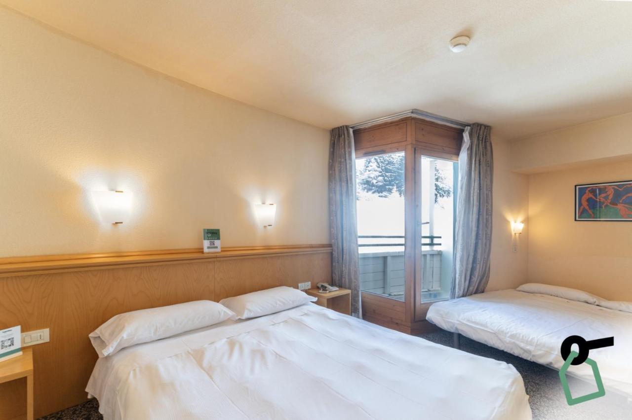 Hotiday Hotel Colle Sestriere Exterior foto
