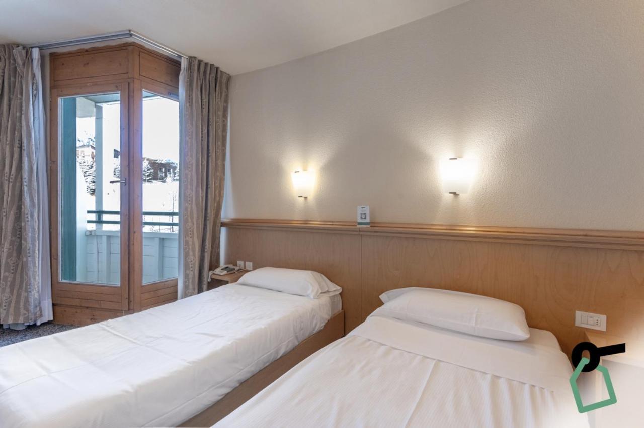 Hotiday Hotel Colle Sestriere Exterior foto