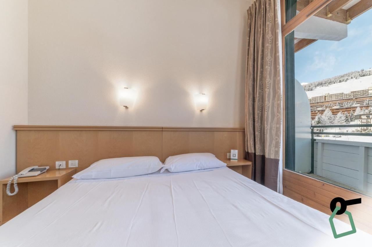 Hotiday Hotel Colle Sestriere Exterior foto